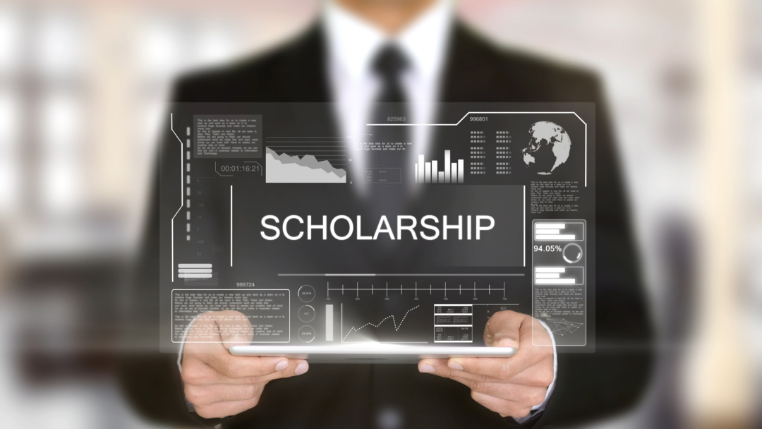 How Do Rubrics Help With Reviewing Scholarship Applications?