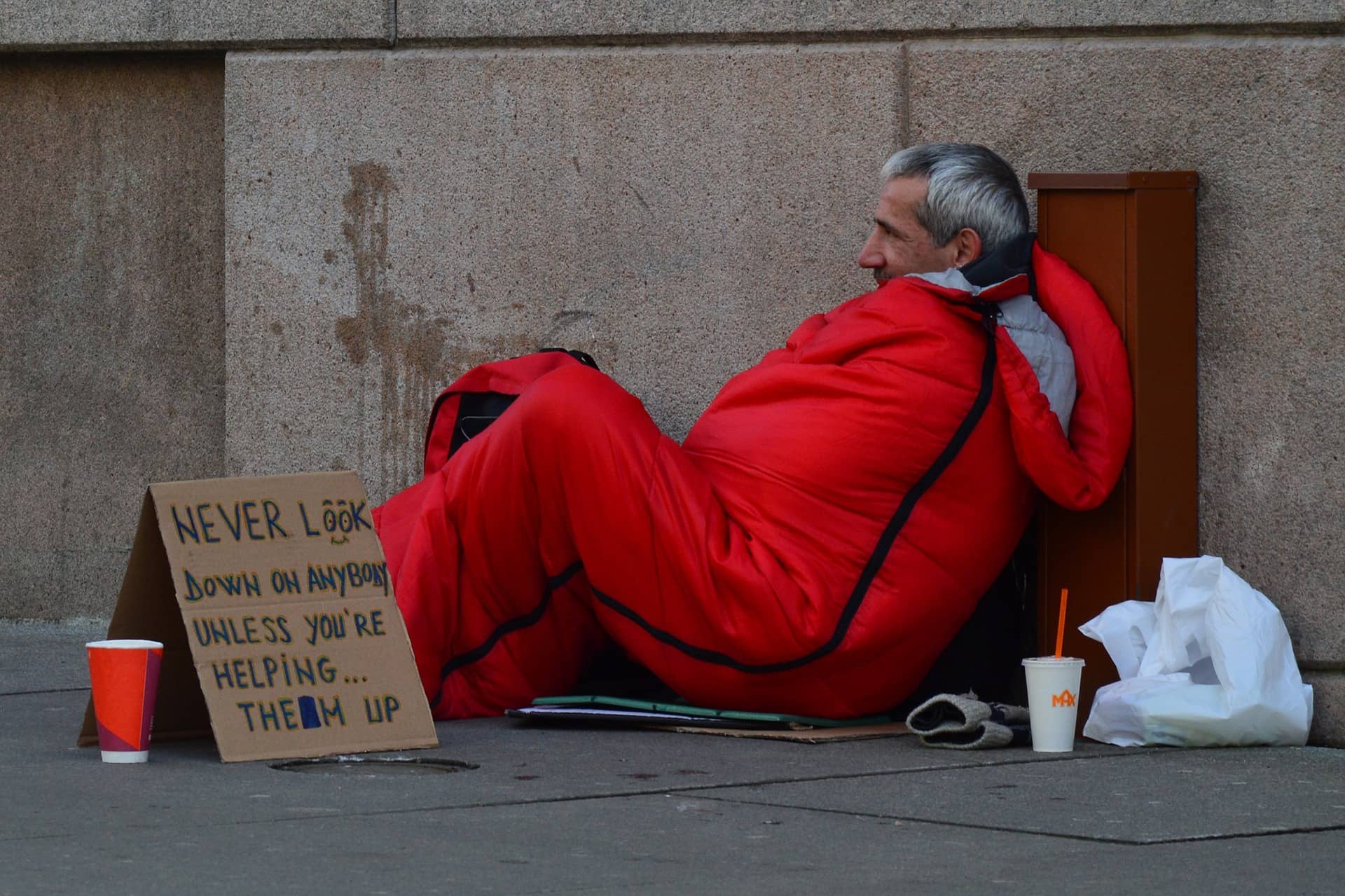 Giving gap reported among high and low income households